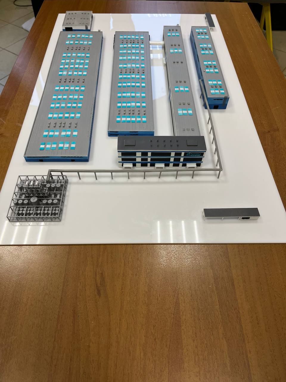  Макета промышленного комплекса Газпром