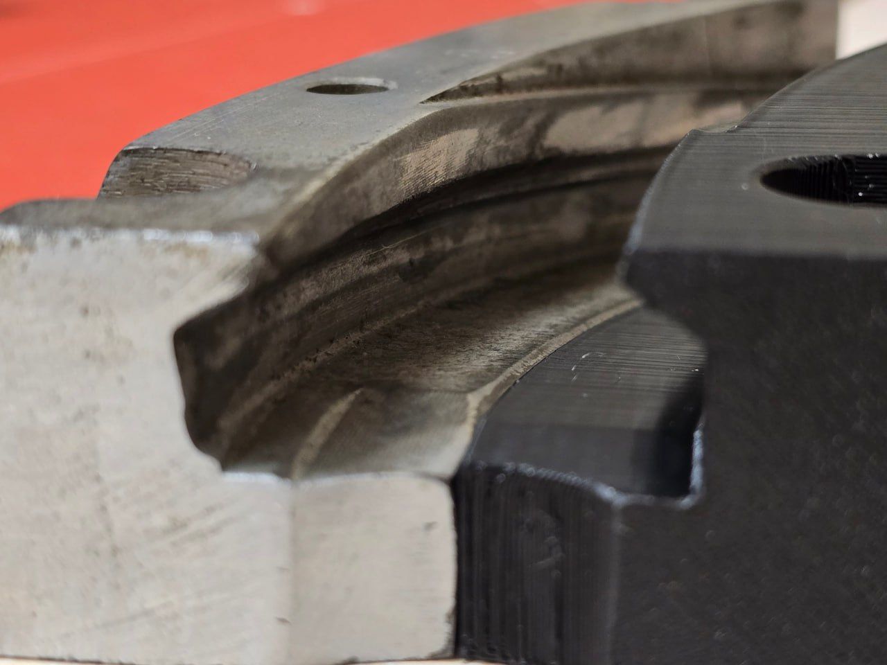 Реверс-инжиниринг и 3D-печать промышленных деталей: направляющая станка